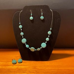 Turquoise necklace  with 2 pairs of earrings